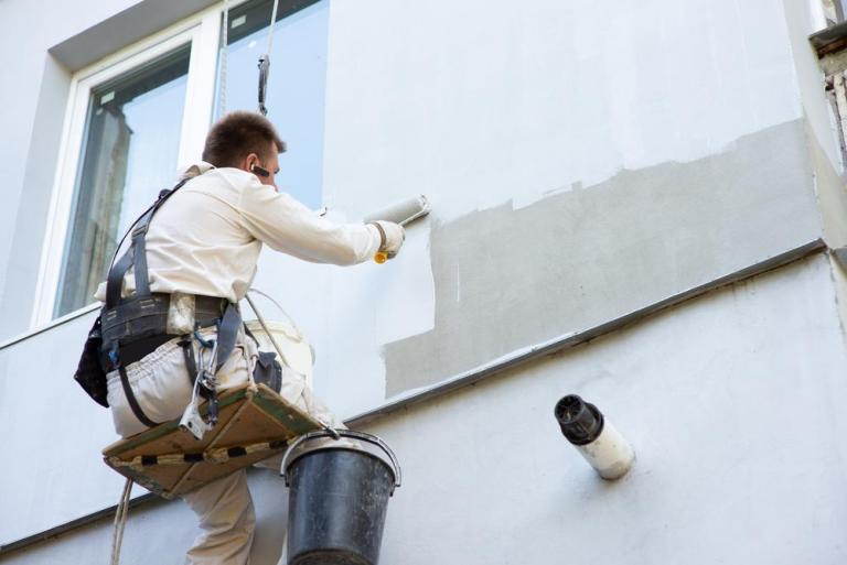 Nos conseils pour une peinture extérieure réussie à Castelginest
